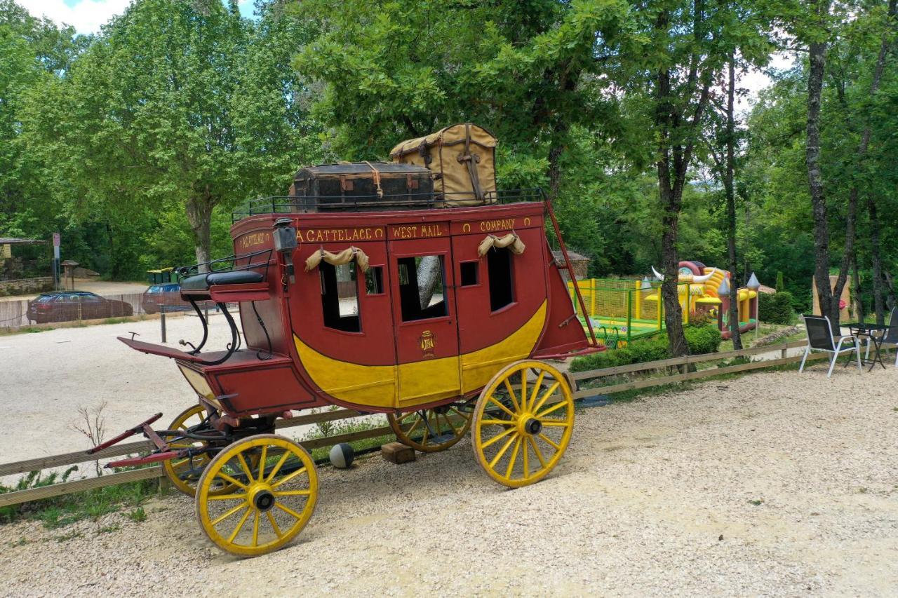 Camping Le Colorado Rustrel Exteriör bild