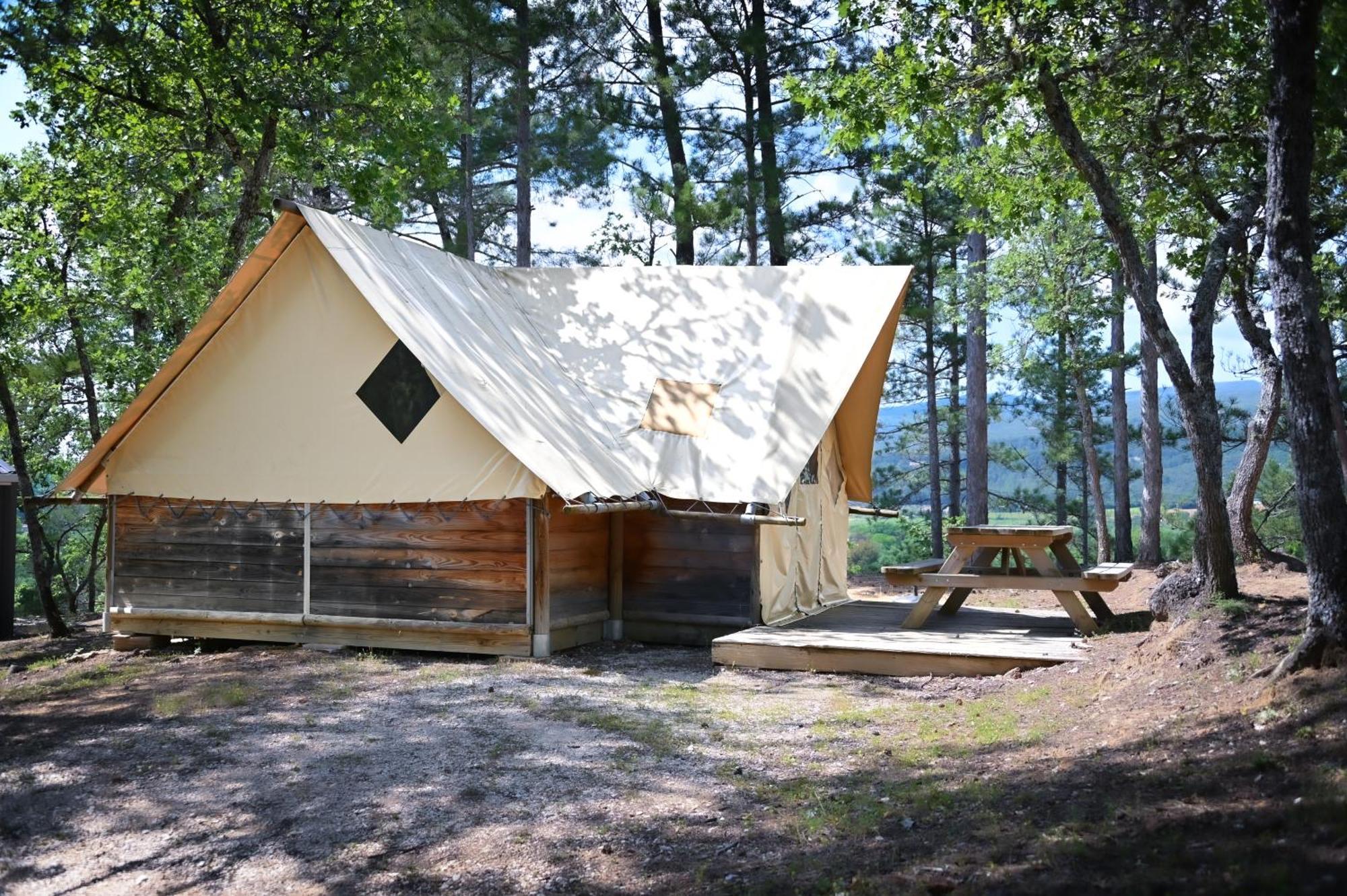 Camping Le Colorado Rustrel Exteriör bild