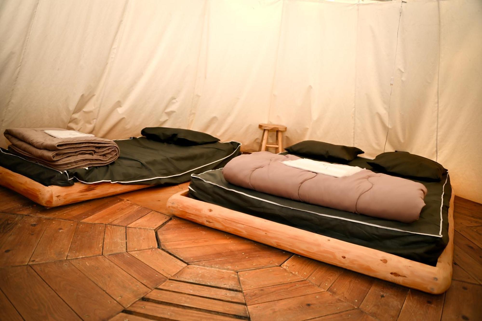 Camping Le Colorado Rustrel Exteriör bild