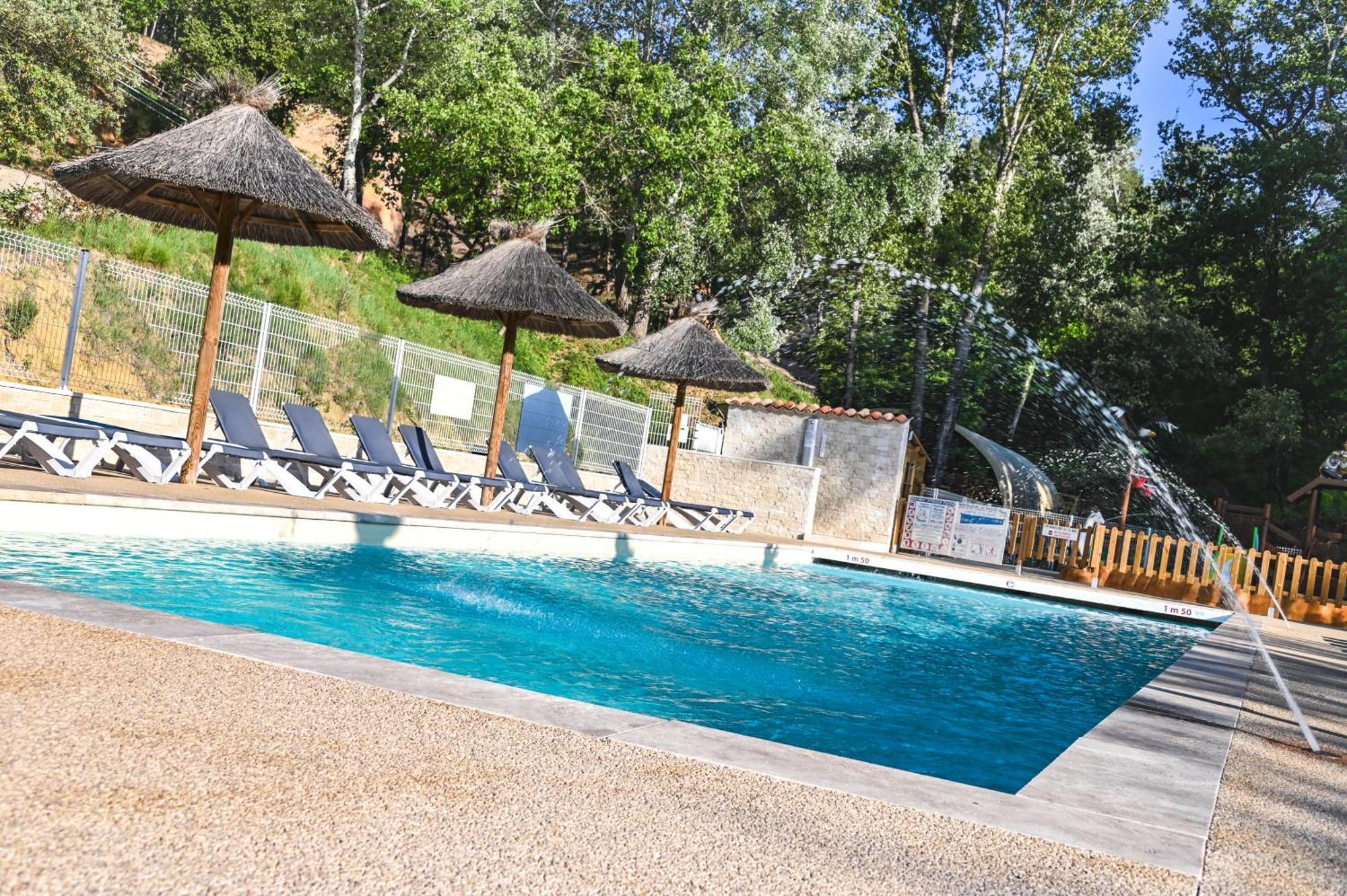Camping Le Colorado Rustrel Exteriör bild