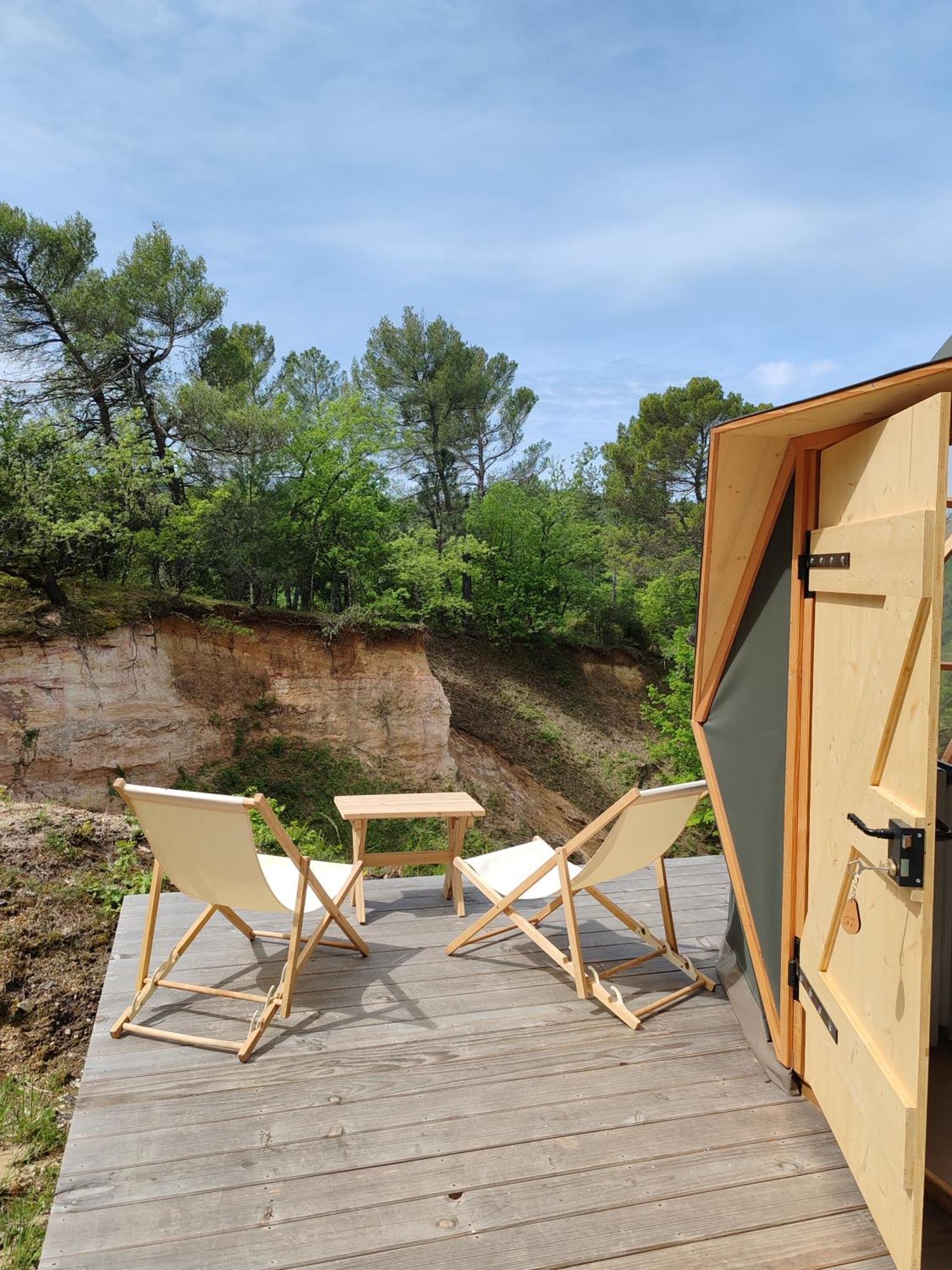 Camping Le Colorado Rustrel Exteriör bild