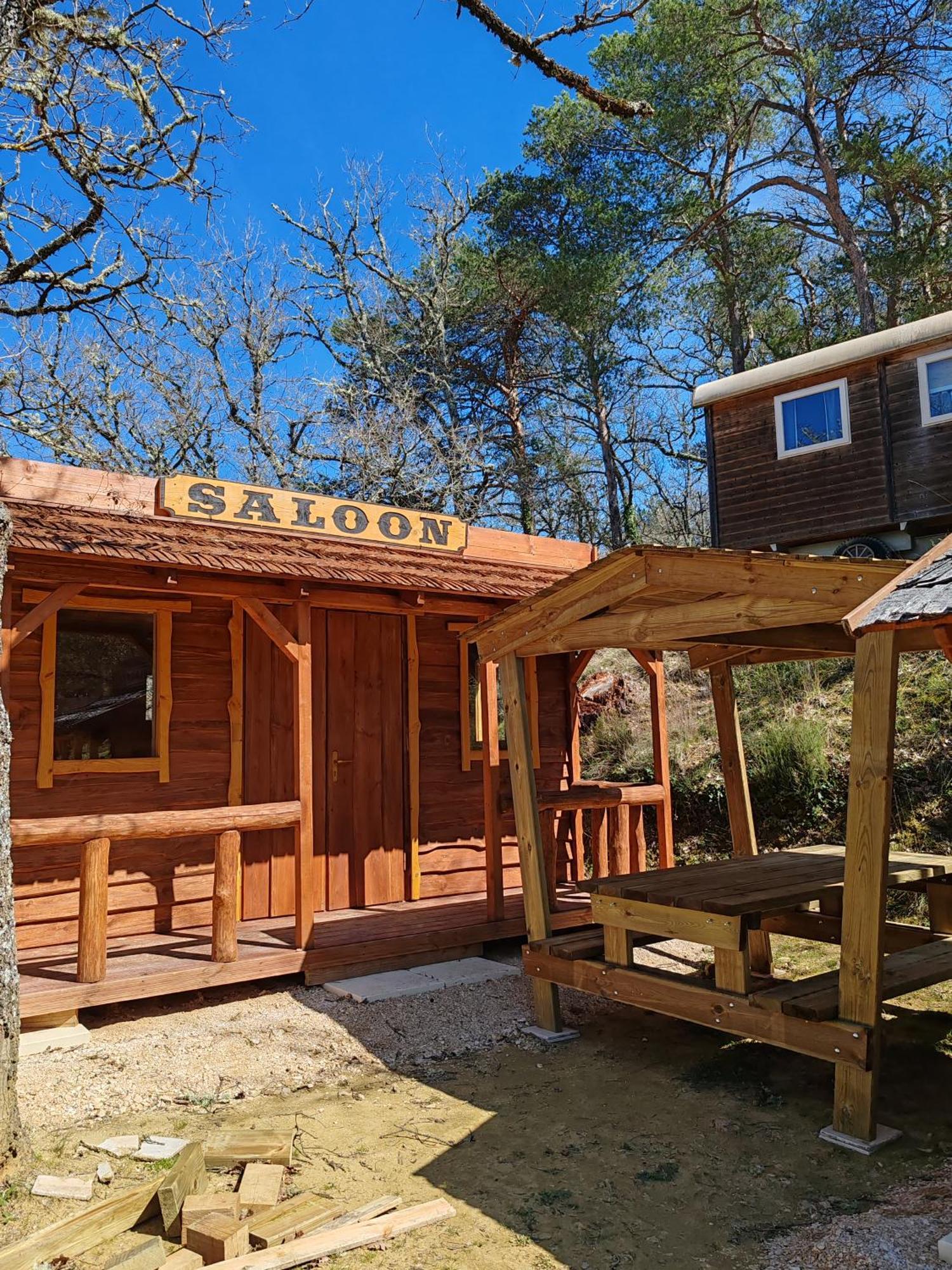 Camping Le Colorado Rustrel Exteriör bild